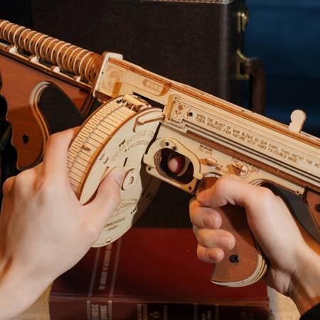 ROBOTIME Drewniane Mechaniczne Puzzle Model 3D - Pistolet Maszynowy Thompson